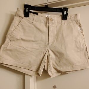 NWT Gap 5" shorts